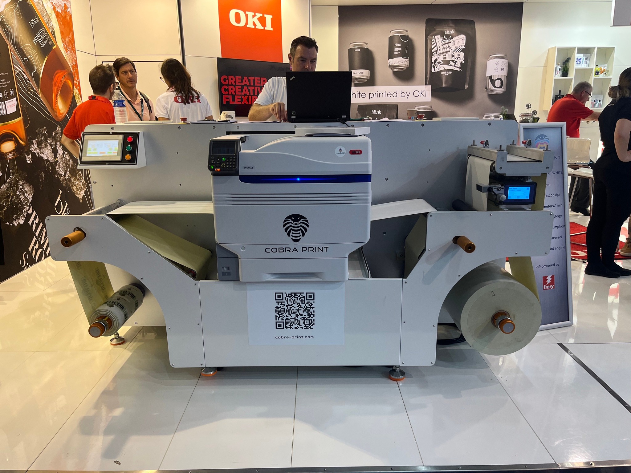 CMYK + Branco, pronto para qualquer desafio! 