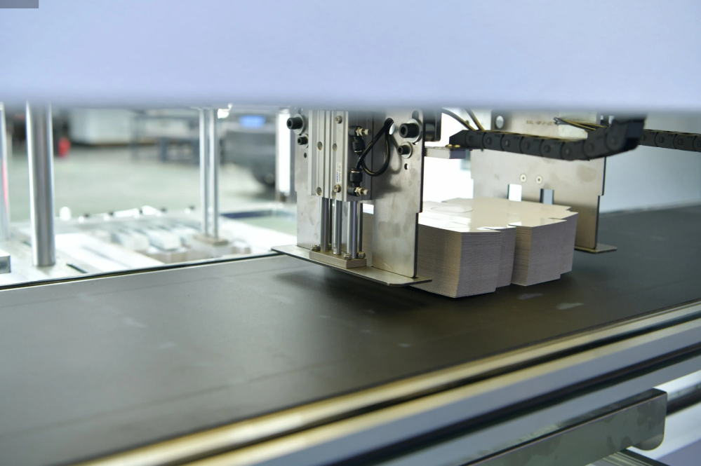 EasyCut Blank 1020 - Destacador Automático de Aparas